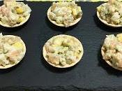 Canapés salmón aguacate