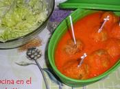 Albondigas pollo salsa piquillos