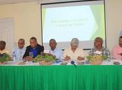 Ministro Agricultura Osmar Benitez visita Neiba anuncia aprobación proyectos.