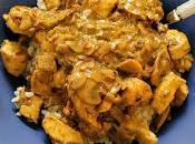 Pollo champiñones curry