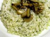 Arroz pesto champiñones