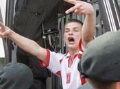 lucha contra hinchas violentos marca últimas jornadas liga polaca