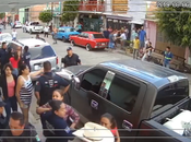 Video: Policía Municipal civiles golpean familia