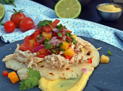 Arepas pollo desmigado pico gallo mango