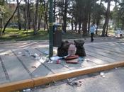 Tras evento municipal, Parque Morales quedó lleno basura