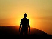 Caminando hacia amanecer
