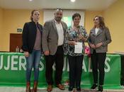 presidente Diputación León entrega premio Mujer Rural 2019 Paulina Nistal Cembranos