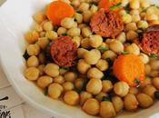 Garbanzos chorizo ahumado zanahoria