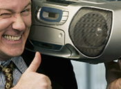 idiotas ruido superficialidad.