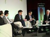 personas asisten Gran Debate Arquitectura Sostenible Schüco