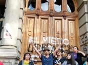 Chile despertó. mundo coloca ojos sobre angosta faja tierra.