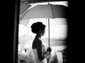 ¡Paraguas nupcial!... para novias previsoras