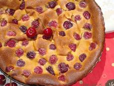 Pastel cremoso Cerezas