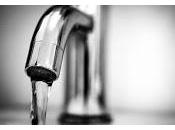 Para tratar mejor quemadura, primero enfríe agua