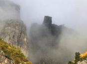 púlpito Preikestolen visto desde fiordo