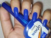 Manicura Color Pantone 2020: Classic Blue