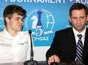 Carlsen lidera Torneo Regilor