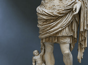estatua Octavio Augusto, emperador romano, como FUNDADOR ciudad SANTANDER