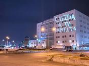 Proyectan mensaje Hospital Central “Cuida familia”