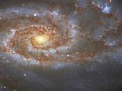 5861 curiosa galaxia espiral
