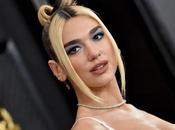 Lipa demuestra dotes flexibilidad esta sesión yoga (VIDEO)