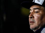#Futbol: Maradona Claudia Villafañe disputa supuesta infidelidad