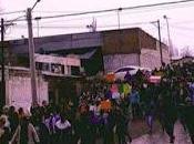 Joven golpeada Piedra Águila: "Está loco, casi mata"