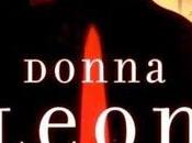 Mientras dormian donna leon