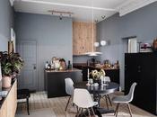 Cocina muebles negros paredes azules particular