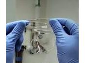 Inventan baterías litio transparentes flexibles