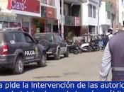 Policía confiere pública…