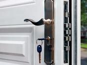 Conoces diferencias entre puerta estándar blindada