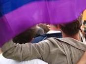 mujeres convierten primera pareja México adoptar niño