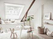 Encantadora habitación infantil abuhardillada, ático espectacular