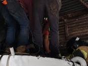 Bomberos texcoco, lograron rescatar vida joven inconsciente interior tanque