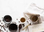 Todas mañanas tomo café