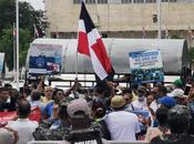 Protestan frente congreso mayor presupuesto para UASD reajuste salarial.