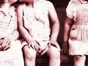 Estrategias seducción. Aparenta objeto deseo: forma triángulos