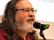 Este escuelas deben usar Software Libre! Richard Stallman