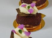 Profiteroles Caramelo Cerezas