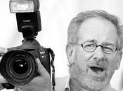 Steven Spielberg confiesa escribe guiones mano