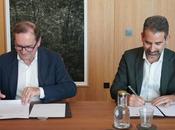 Consorcio Passivhaus-nZeb firma acuerdo colaboración Universidad Navarra para promover Premios Edifica