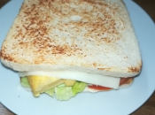 Sandwich tortilla patatas