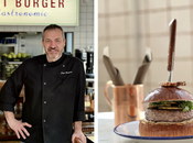 Toni Romero pasa hamburguesas gourmet Bart Burger Gastronòmic