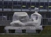 escultor Henry Moore