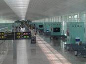 Roban check aeropuerto Barcelona maletín unos turistas rusos: valor millones euros