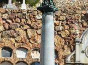 Profanados nichos Cementerio Montjuïc para robar objetos valor difuntos