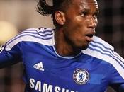 Excelente Drogba!