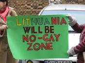 Europa arremete contra países discriminan gays lesbianas