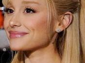Ariana Grande pide fans dejen enviar odio personas vida medio lanzamiento álbum 'Eternal Sunshine'